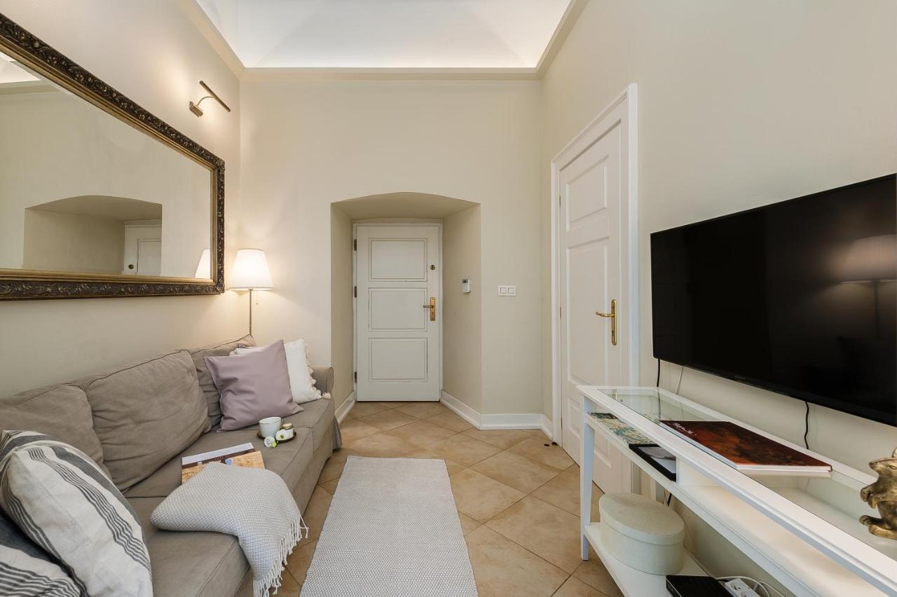 Roma Apartment - Loftaffair Krakow Bagian luar foto